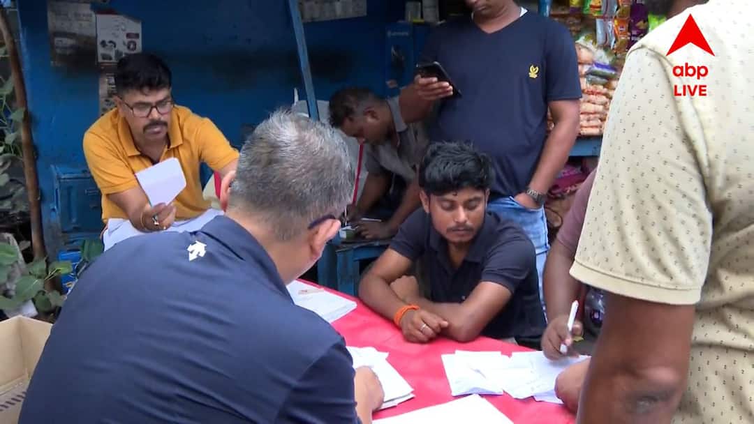 Cartidge Recover Update BJP Worker Accused Wife on His political engagement Cartidge Recover Update: 'বিজেপি করত, টাকার লোভেই সরবরাহ,' মন্তব্য কার্তুজকাণ্ডে ধৃতের স্ত্রীর