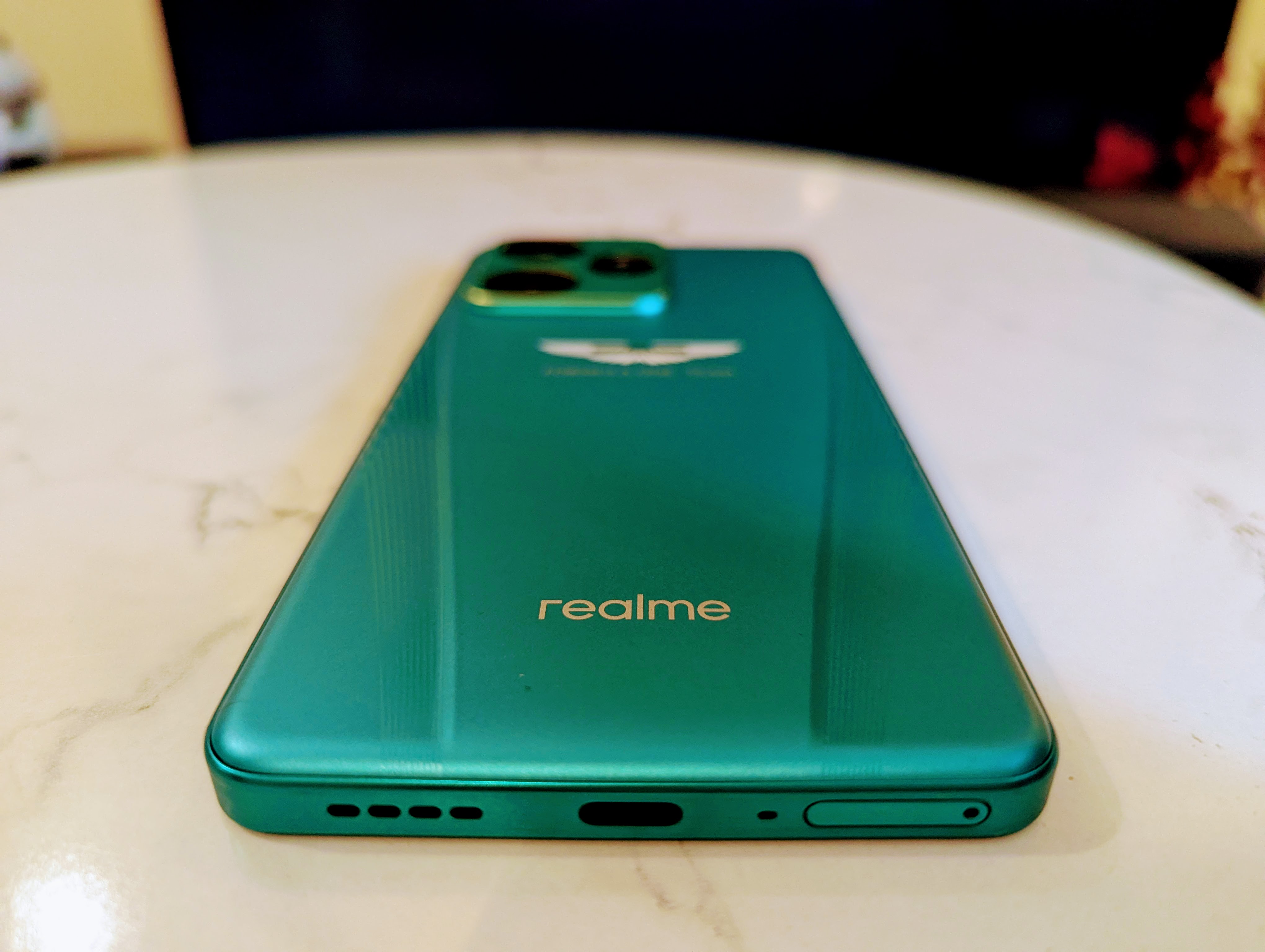 Realme GT 7 Dream Edition Review: Daily Driver For Alonso Fans With A Need For Speed
