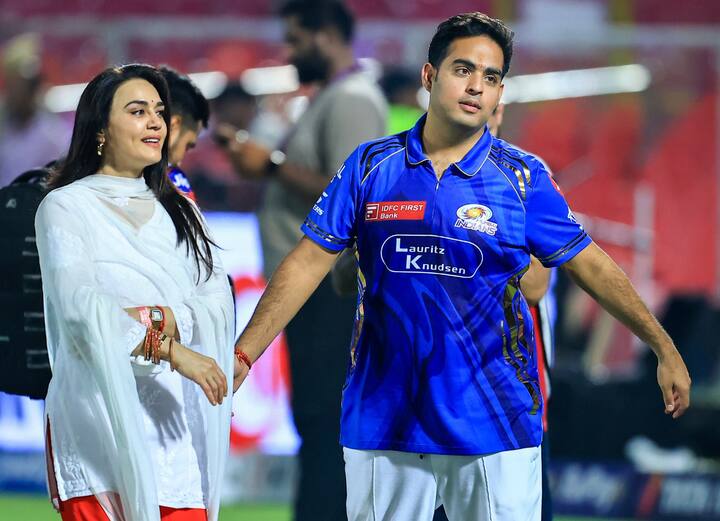 प्रीति जिंटा के एक्टिंग करियर की बात करें तो पिछली बार उन्हें भैयाजी सुपरहिट में देखा गया था. इस फिल्म में वो सपना दुबे के रोल में थीं.