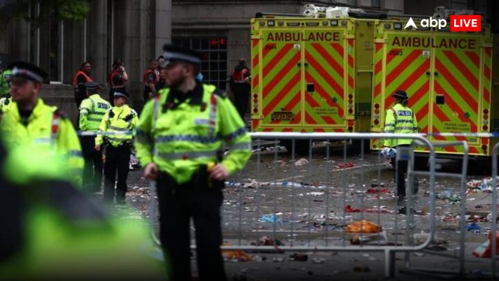 लिवरपूल में प्रीमियर लीग परेड के दौरान एक कार भीड़ में घुस गई, जिससे 50 से ज्यादा लोग घायल हो गए. आरोपी कार ड्राइवर गिरफ्तार हो चुका है.