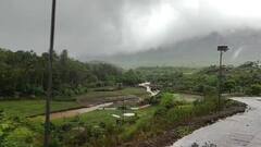 Kondeshwar Temple Waterfall : खुशखबर! पहिल्याच पावसात बदलापूरचा कोंडेश्वर धबधबा प्रवाहित; पर्यटकांची एकच गर्दी