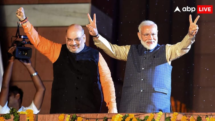 Delhi Assembly election 2025 BJP spend 57.65 crore after returning to power in Delhi after 27 years AAP and Congress were also not far behind दिल्ली में 27 साल बाद सरकार में लौटी BJP ने चुनाव में कितने रुपये किए खर्च? AAP और कांग्रेस भी नहीं रहे पीछे