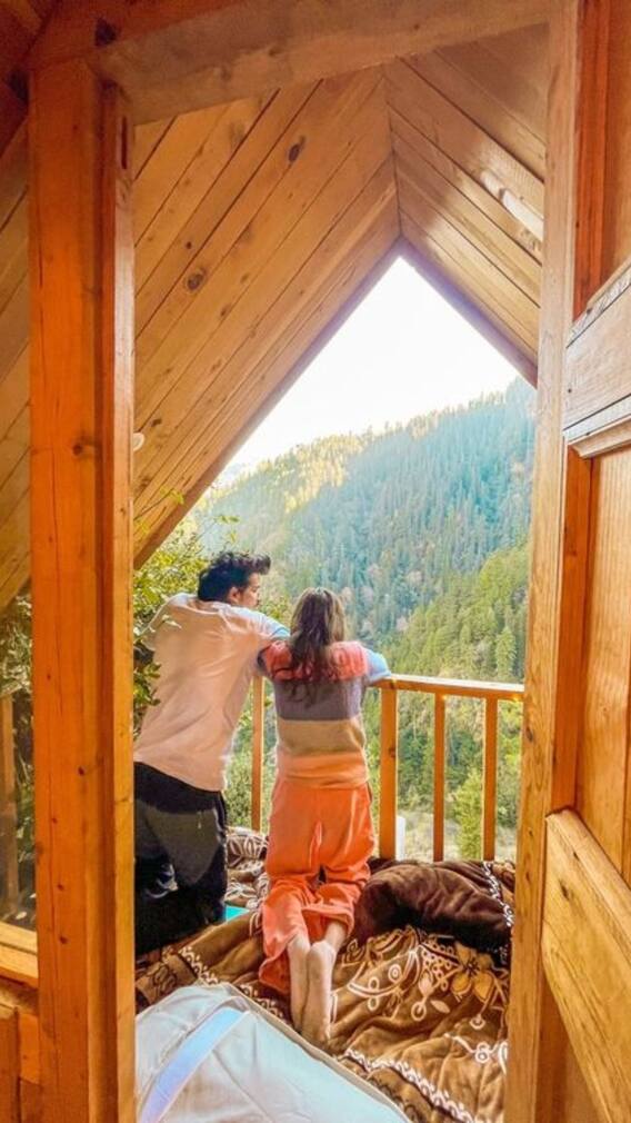 कपल्स के लिए बेस्ट हैं हिमाचल की ये 7 रोमांटिक जगहें