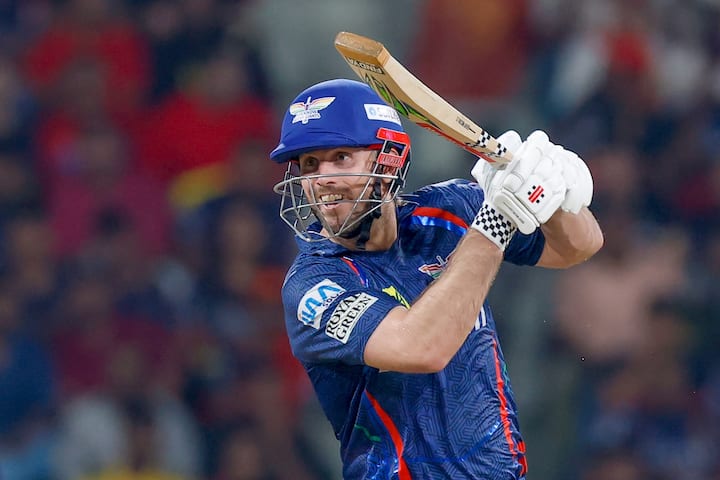 मिशेल मार्शनं देखील 5 षटकार आणि चार चौकार मारत 67 धावा केल्या. मिशेल मार्श रिषभ पंत यांच्या दमदार फलंदाजीमुळं लखनौनं 200 धावांचा टप्पा पार केला.