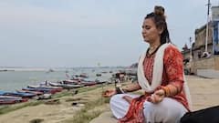 फ्रांस से आई ‘लिया’, शिव की भक्ति में डूबी वाराणसी की घाटों पर साधना में लीन