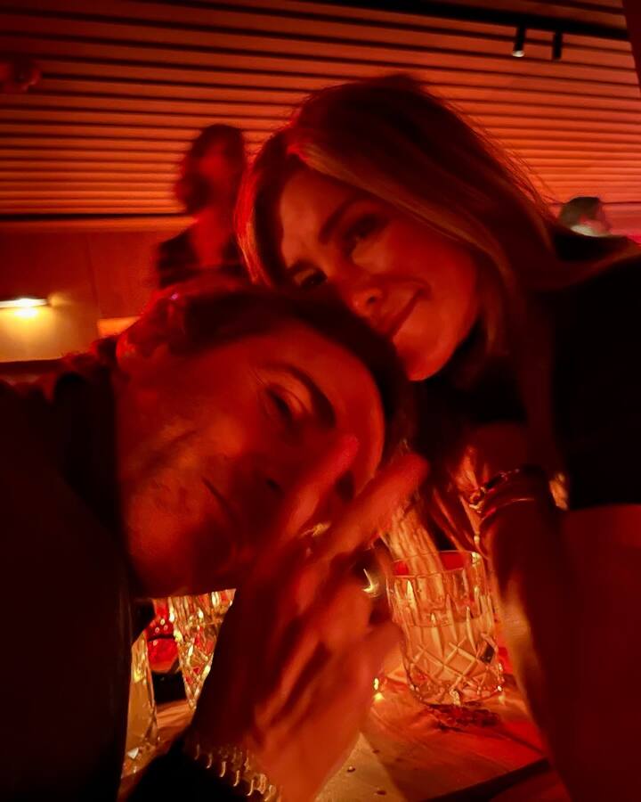 Her post has drawn praise for its relaxed vibe and subtle cultural crossover.