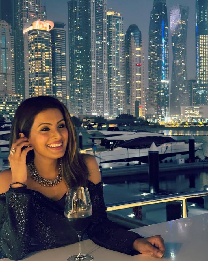 उन्होंने आगे कहा- 'इंडस्ट्री में मेरा कोई गॉडफादर नहीं था, जिस वजह से मैं लोगों को समझा भी नहीं सकती थी.'