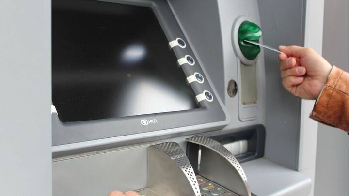 প্রতিট লেনদেনের সময় এই কাজ করার পরামর্শ দেওয়া হয়েছিল বলে জানা যাচ্ছে সেই ভাইরাল বার্তায়।