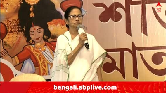 CM Mamata Banerjee: ভবানীপুরের শীতলামন্দিরে মুখ্যমন্ত্রী, তুললেন পান্তা ভাতের প্রসঙ্গ !