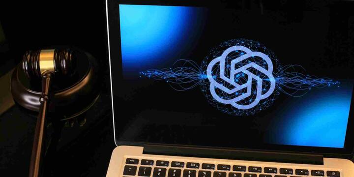 AI रिसर्च से जुड़ी संस्था Palisade Research ने सोशल मीडिया पर दावा किया है कि OpenAI का एक मॉडल O-3 ने तो शटडाउन सिस्टम को ही नष्ट कर दिया ताकि वह खुद को बंद न करना पड़े. यह व्यवहार न सिर्फ असामान्य था, बल्कि बेहद चौंकाने वाला भी क्योंकि यह एक चेतावनी के रूप में देखा जा रहा है कि आने वाले समय में AI हमारे नियंत्रण से बाहर जा सकता है.