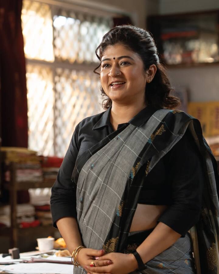 Nidhi Bisht, who is seen in the role of Sujata in the first season, is also going to spread her flame in the series from once.