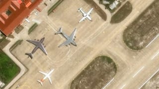 China again showed the US to the US, the US defense minister deployed the powerful bombers before the visit of the Philippines; Satellite photos revealed