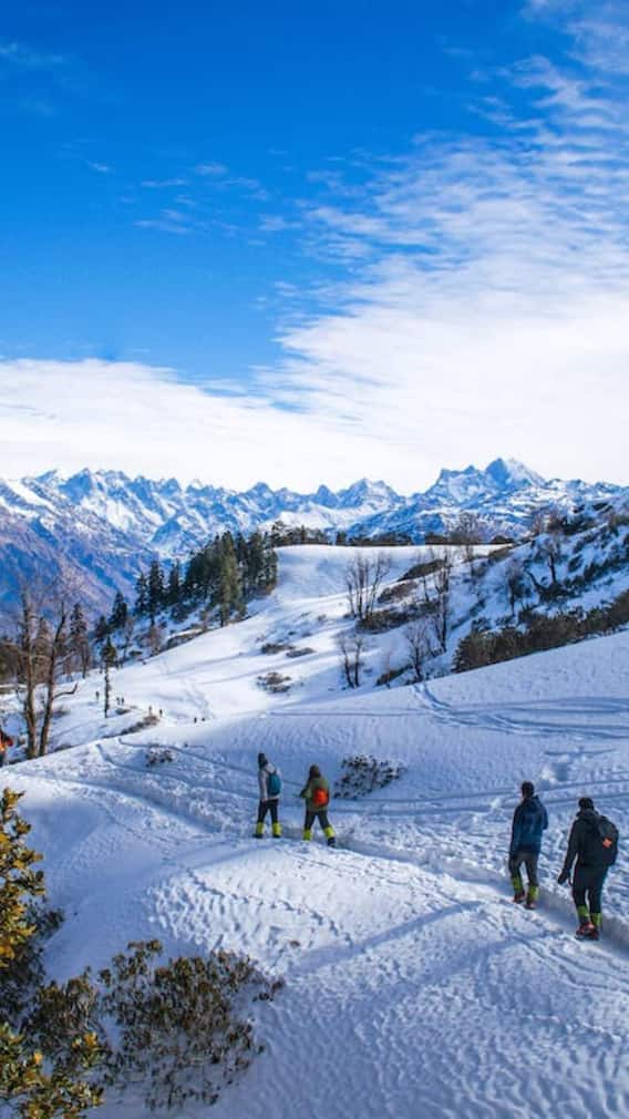 10 हजार में जून की गर्मी से राहत पाएं, भारत की ठंडी जगहों पर छुट्टियों का आनंद लें!