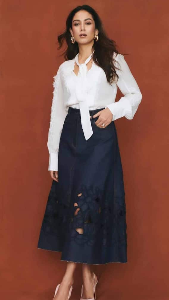 सिंपल और कैजुअल लुक में भी स्टनिंग लुक में दिखीं मीरा राजपूत, देखें तस्वीरें