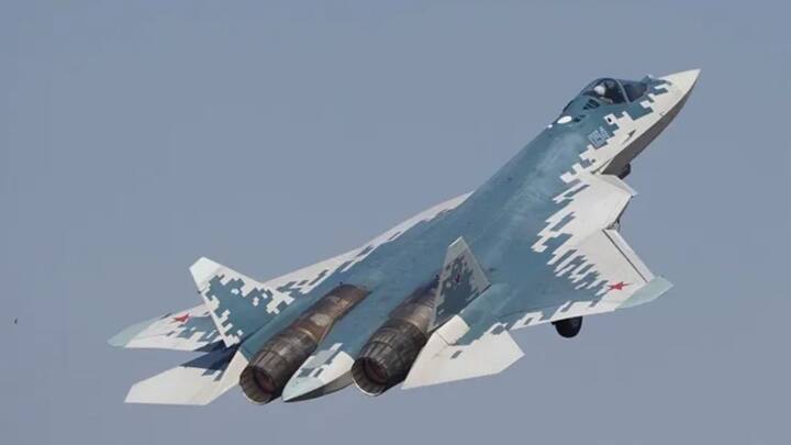 इसकी रेंज 1000 किमी. से ज्यादा और स्पीड मैक 1.8+ होगी. यह हवा से हवा, हवा से जमीन और स्टील्थ मिसाइलें जैसे कि अस्त्र और ब्रह्मोस-NG से वार कर सकेगा.