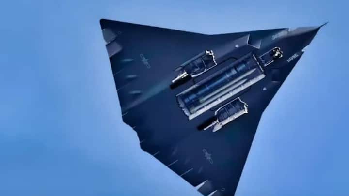 भारत का रक्षा मंत्रालय ऐसे ही मध्यम वजन के लड़ाकू जेट विकसित करने की एएमसीए परियोजना पर काम कर रहा है.