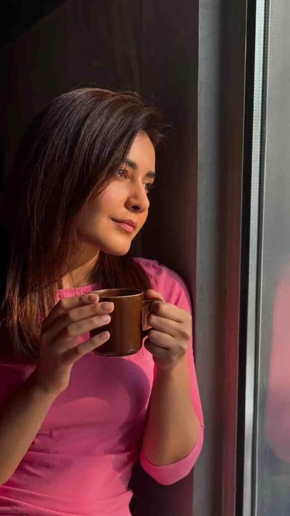 నిశ్శబ్దమైన రోడ్డులో ప్రశాంతమైన ప్రయాణం..సున్నితమైన ఆనందం!