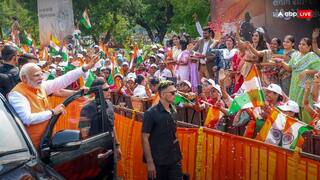 'प्रधानमंत्री के चेहरे पर ऐसा नूर, जो देख लेगा...', पीएम मोदी की तारीफ में क्या बोलीं कर्नल सोफिया कुरैशी की बहन