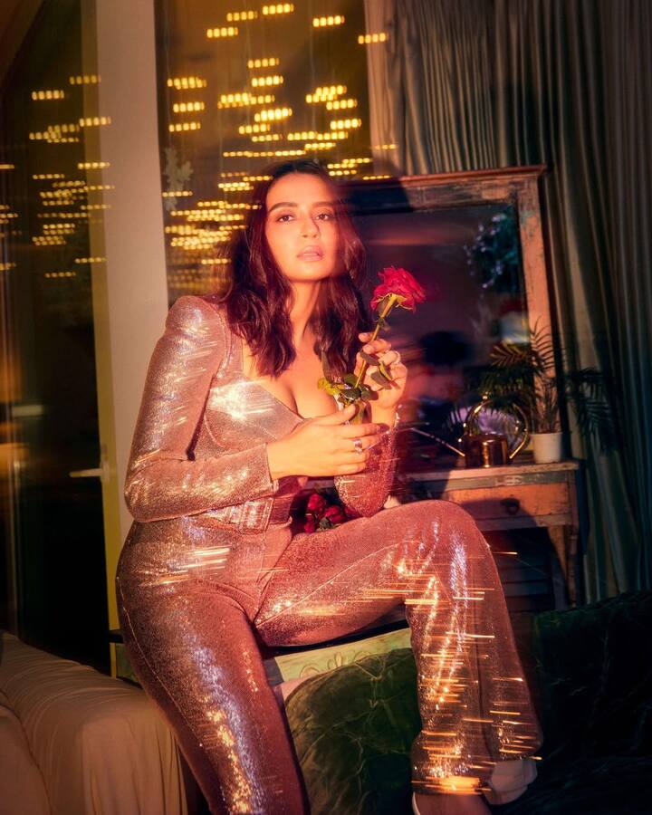 If you want something different, you can go with this golden outfit of Surveen. Which is giving a party vibe.