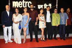 'मेट्रो इन दिनों' के म्यूजिक लॉन्च इवेंट में ग्लैम लुक में नजर आईं सारा-फातिमा, पंकज त्रिपाठी-आदित्य रॉय का भी दिखा स्टाइलिश अंदाज