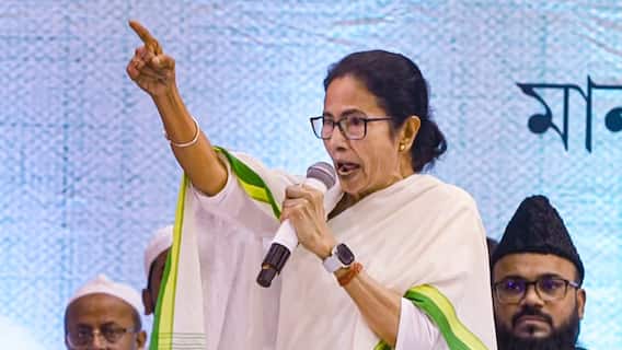 Mamata Banerjee Dares PM Modi To Live Debate: 'Bring Your Teleprompter'
