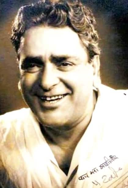 बुआ से पैसे उधार लेकर आए थे मुबई, एक्स्ट्रा रोल से लेकर निगेटिव किरदार भी निभाए, फिर बने कपूर फैमिली के पहले सुपरस्टार