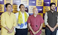 ਜਲੰਧਰ 'ਚ 'ਆਪ' ਨੂੰ ਮਿਲਿਆ ਵੱਡਾ ਹੁਲਾਰਾ, ਉਦਯੋਗਪਤੀ ਨਿਤਿਨ ਕੋਹਲੀ ਪਾਰਟੀ 'ਚ ਹੋਏ ਸ਼ਾਮਲ, ਮਿਲ ਗਈ ਵੱਡੀ ਜ਼ਿੰਮੇਵਾਰੀ