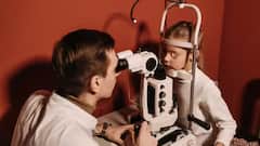 Eye Care Tips : ৩০ পেরোতেই চোখের সমস্যা শুরু ? এই ৮ পরামর্শ মানলেই পাবেন স্বস্তি