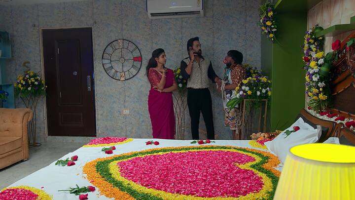 వాళ్లు వచ్చేలోగా చార్లెస్ ను కట్టిపడేయాలని ఫిక్సై..కట్లు విడిపించుకుంటారు రాజ్ కావ్య..చార్లెస్ ను కట్టేస్తారు