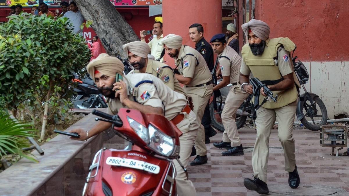 पंजाब में कल ‘ऑपरेशन शील्ड’, अमृतसर में कितनी देर तक रहेगा ब्लैकआउट? जानें सबकुछ