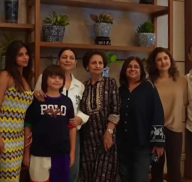एनएमएसीसी सेंटर में अबराम के ग्रैंड बर्थडे पार्टी में शाहरुख खान की मैनेजर पूजा ददलानी और अबराम की नानी भी नजर आईं.