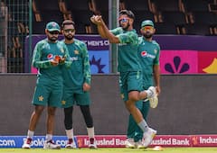 Pakistan Cricket: বাংলাদেশের বিরুদ্ধে ছেলের মাঠে নামার আগেই দুষ্কৃতিদের হাতে আক্রান্ত হলেন পাক তারকার মা