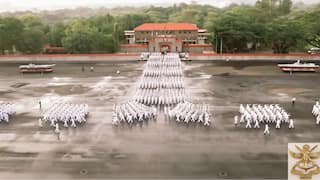 Pune NDA Passing Out Parade 2025 : रणरागिनी लढण्यास सज्ज! एनडीएमध्ये इतिहासात पहिल्यांदाच 17 महिला कॅडेट्स पदवीधर; भारतीय लष्कर, नौदल आणि हवाई दलात सामील होणार