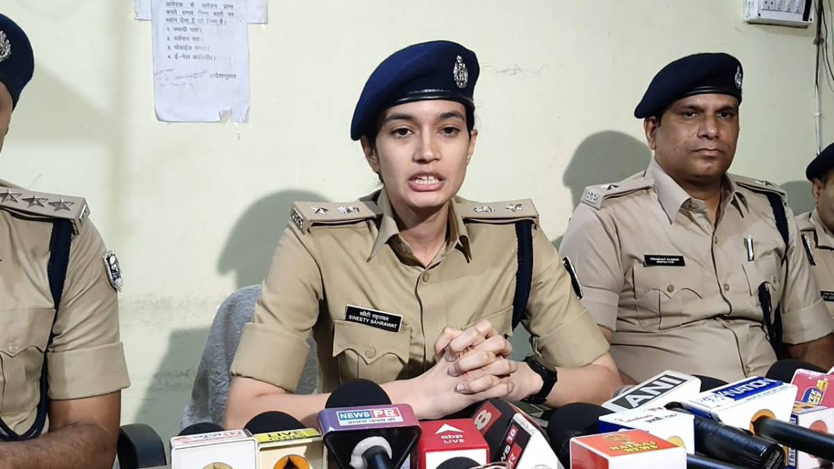 Patna News: ‘इंजीनियरिंग और मैनेजमेंट के स्टुडेंट ने…’, पटना फायरिंग मामले में SP का बड़ा खुलासा 