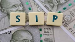 SIP માં માસિક ₹10,000 ના રોકાણથી 15 વર્ષમાં કેટલી સંપત્તિ બનશે? જુઓ સંપૂર્ણ ગણતરી