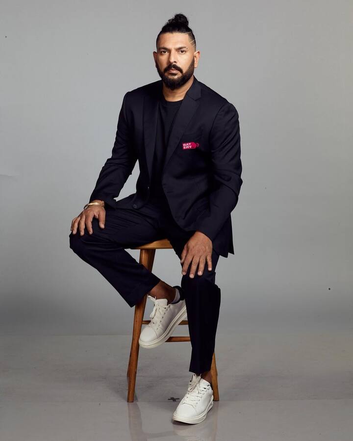 युवराज सिंह ने चाइल्ड आर्टिस्ट के तौर पर पंजाबी फिल्म 'मेहंदी शगना दी' में काम किया था. उसके बाद उन्होंने 2008 में एनिमेटेड फिल्म 'जम्बो' में वॉइस ओवर आर्टिस्ट के तौर पर काम किया था.