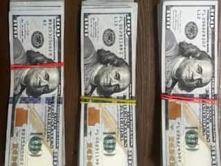 ਏਅਰਪੋਰਟ 'ਤੇ DRI ਦੀ ਵੱਡੀ ਕਾਰਵਾਈ, 41,400 ਅਮਰੀਕੀ ਡਾਲਰ ਸਣੇ ਯਾਤਰੀ ਕਾਬੂ