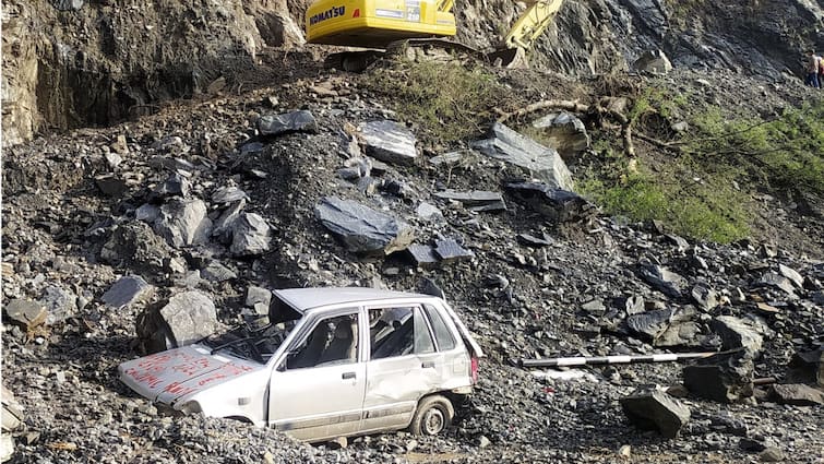 Chilling Video Shows Close Shave For Travellers As Landslide Hits Car In Himachal’s Simaur