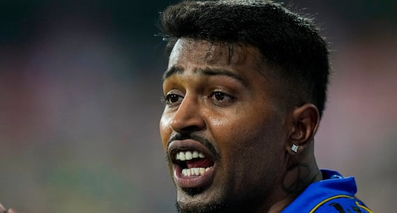 RCB Camp Tense! Only MI Has Achieved This Rare IPL Feat