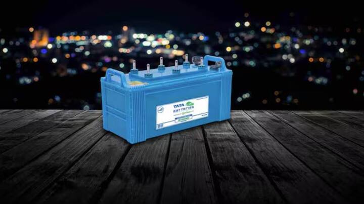 ਇਨਵਰਟਰ ਦੀ ਵਾਇਰਿੰਗ ਦੀ ਸਮੇਂ-ਸਮੇਂ 'ਤੇ ਜਾਂਚ ਕਰਦੇ ਰਹਿਣਾ ਚਾਹੀਦਾ ਹੈ। ਜੇ ਤਾਰ ਢਿੱਲੀ ਹੈ ਜਾਂ ਮਾੜੀ ਕੁਆਲਿਟੀ ਦੀ ਹੈ, ਤਾਂ ਸ਼ਾਰਟ ਸਰਕਟ ਅਤੇ ਅੱਗ ਲੱਗਣ ਦਾ ਖ਼ਤਰਾ ਹੈ। ਹਮੇਸ਼ਾ ਚੰਗੀ ਕੁਆਲਿਟੀ ਦੀਆਂ ਵਾਇਰਿੰਗਾਂ ਦੀ ਵਰਤੋਂ ਕਰੋ ਅਤੇ ਇਹ ਯਕੀਨੀ ਬਣਾਓ ਕਿ ਕੁਨੈਕਸ਼ਨ ਮਜ਼ਬੂਤ ​​ਹਨ। ਇਸ ਤੋਂ ਇਲਾਵਾ, ਇਨਵਰਟਰ ਦੀ ਸਮਰੱਥਾ ਤੋਂ ਵੱਧ ਲੋਡ ਨਾ ਦਿਓ। ਸਿਰਫ਼ ਓਨਾ ਹੀ ਬੈਕਅੱਪ ਵਰਤੋ ਜਿੰਨਾ ਬੈਟਰੀ ਪ੍ਰਦਾਨ ਕਰ ਸਕਦੀ ਹੈ, ਨਹੀਂ ਤਾਂ ਇਨਵਰਟਰ ਓਵਰਲੋਡ ਹੋ ਸਕਦਾ ਹੈ ਅਤੇ ਖਰਾਬ ਹੋ ਸਕਦਾ ਹੈ ਅਤੇ ਇੱਕ ਗੰਭੀਰ ਹਾਦਸਾ ਹੋ ਸਕਦਾ ਹੈ।