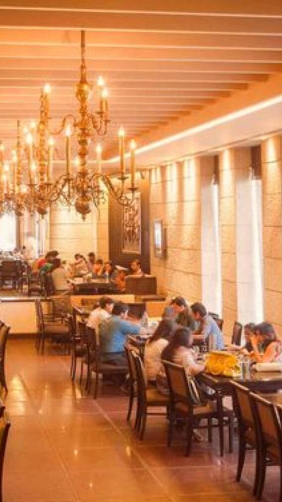 राजस्थान के 10 सबसे रोमांटिक कैफे जहां पार्टनर के साथ बिताएं खास पल