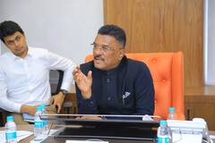 हिंदी आता मुंबईची बोलीभाषा, हिंदी आमची लाडकी बहीण, प्रताप सरनाईकांच्या विधानाची चर्चा, नेमकं काय म्हणाले?