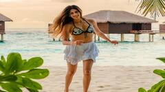 Nidhi Tapadia Photo: બીચ લુકમાં નીધિ તાપડિયાએ વધાર્યુ સોશિયલ મીડિયાનું તાપમાન