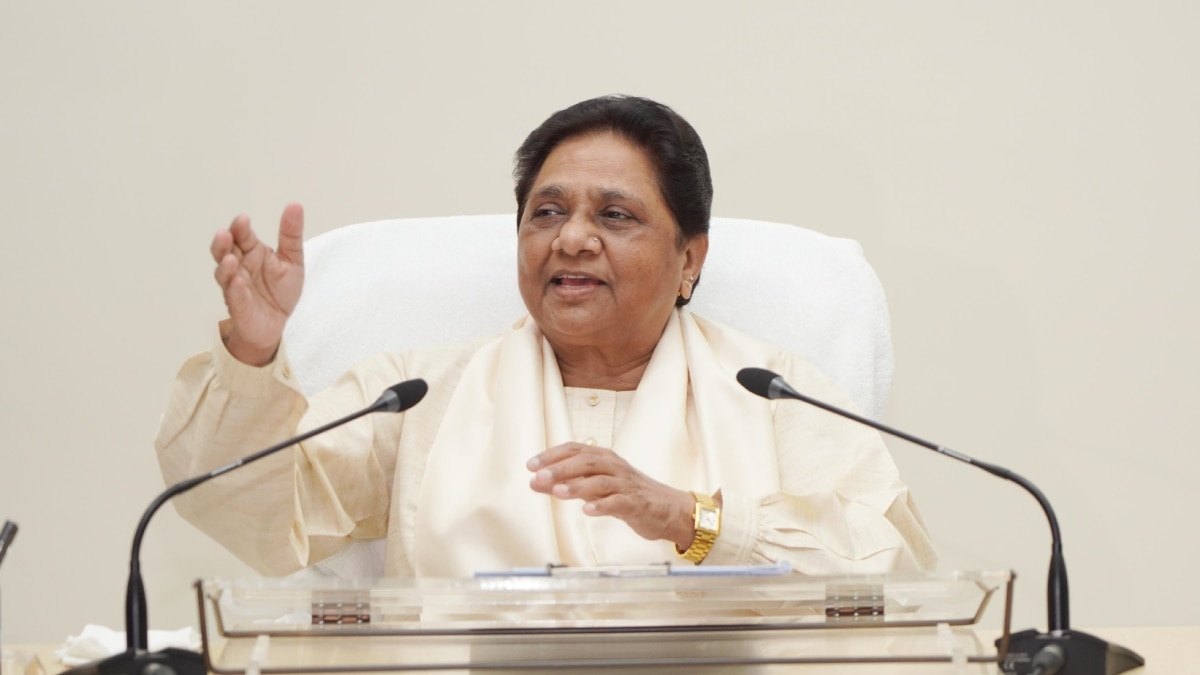 यूपी के नए डीजीपी को मायावती ने गिनाईं चुनौतियां, योगी सरकार को भी घेरा, दिया बड़ा बयान