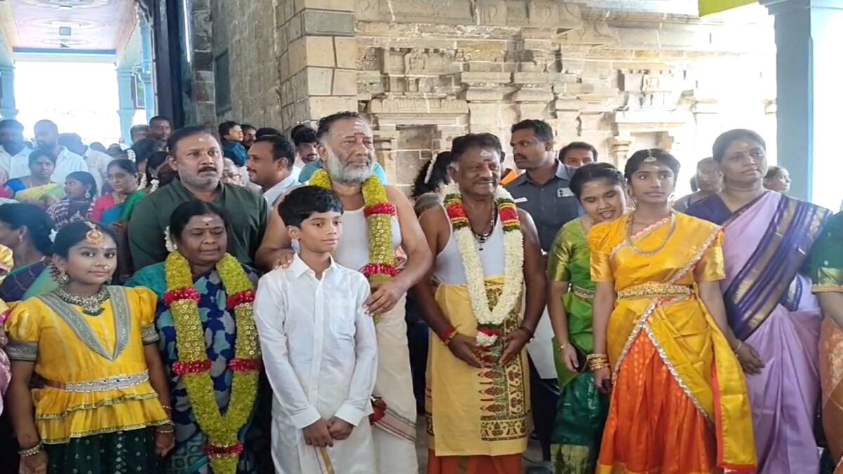 திருக்கடையூர் கோயிலில் நடைபெற்ற பீமரத சாந்தி திருமணம் - குடும்பத்துடன் கலந்துக்கொண்ட ஓ.பன்னீர்செல்வம்