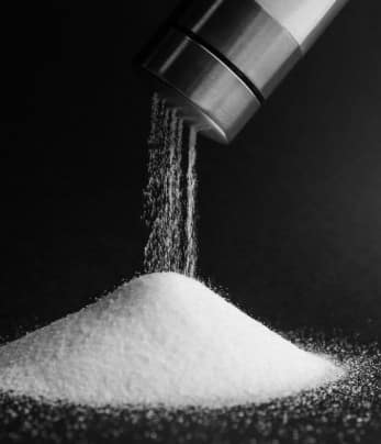 ਲੂਣ ਦੇ ਪਾਣੀ ਨਾਲ ਮੂੰਹ ਧੋਣ ਨਾਲ ਕੀ ਹੁੰਦਾ?