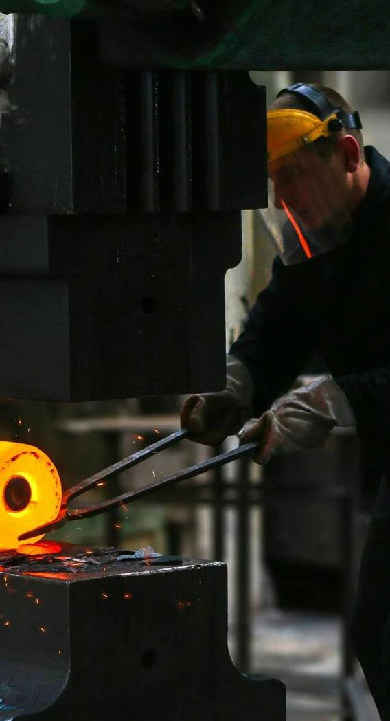 थाईलैंड में मजदूरों को मिलती है इतनी सैलरी