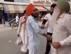 ਤੰਬਾਕੂ ਲੈਂਦਿਆਂ ਫੜਿਆ ਗਿਆ SGPC ਮੁਲਾਜ਼ਮ, ਸ਼ਿਕਾਇਤ ਤੋਂ ਬਾਅਦ ਦਿੱਤੀ ਸਖ਼ਤ ਸਜ਼ਾ