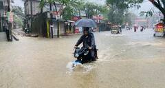 દેશના આ રાજ્યોમાં ભારે વરસાદ અને પૂરના કારણે તબાહી, 30થી વધુ લોકોના મોત