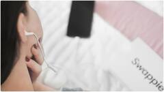 Sleeping with Headphones : నిద్రపోయేప్పుడు మ్యూజిక్ వినే అలవాటు ఉందా? అయితే ఇది మీకోసమే